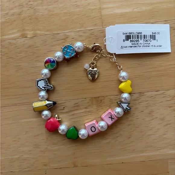Betsey Johnson XO Pearl Charm Bracelet - NWT - Picture 2 of 7